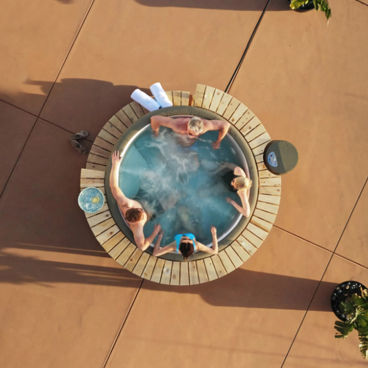 Softub® PoseidonX Hot Tub