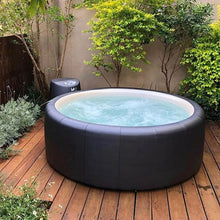 Softub 300 - 5-6 Person Hot Tub